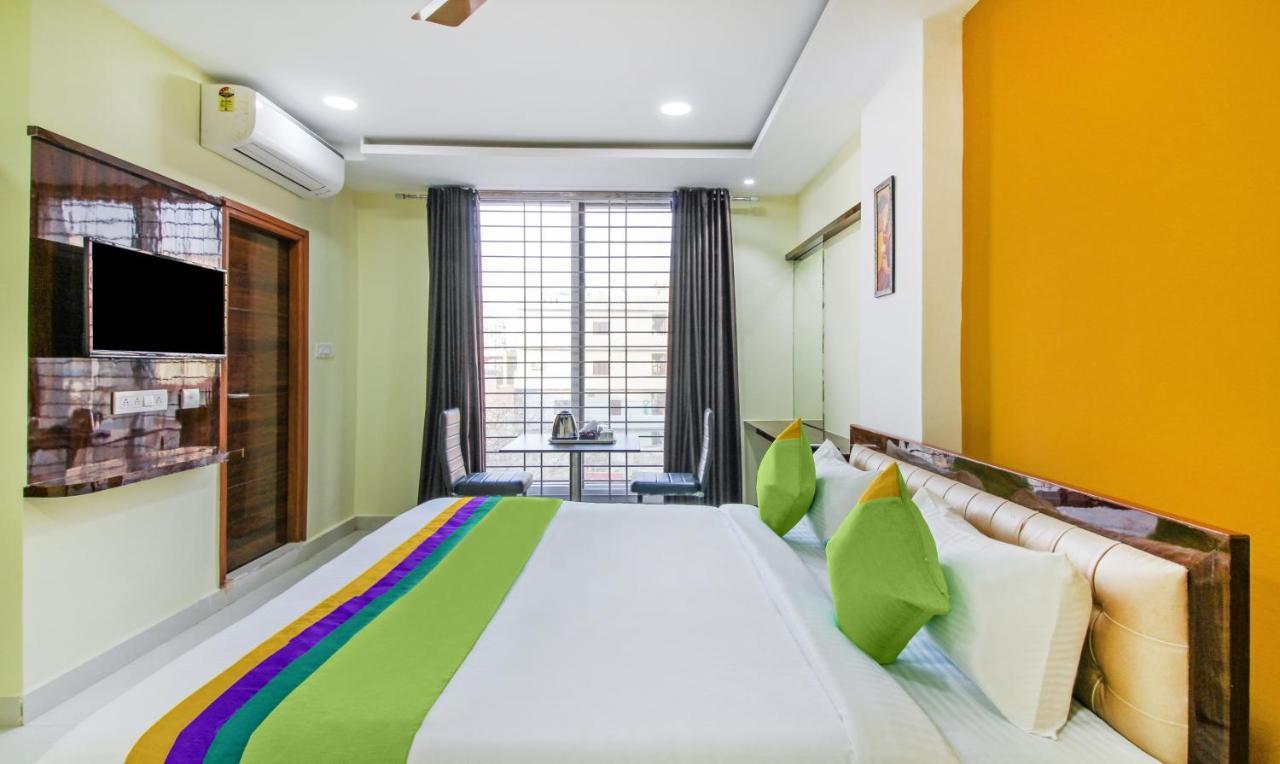 Itsy Hotels D'Comfort Inn Хидерабад Екстериор снимка