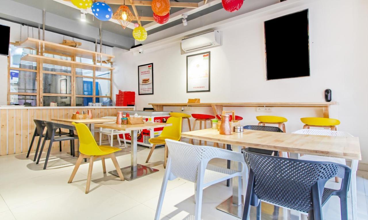 Itsy Hotels D'Comfort Inn Хидерабад Екстериор снимка